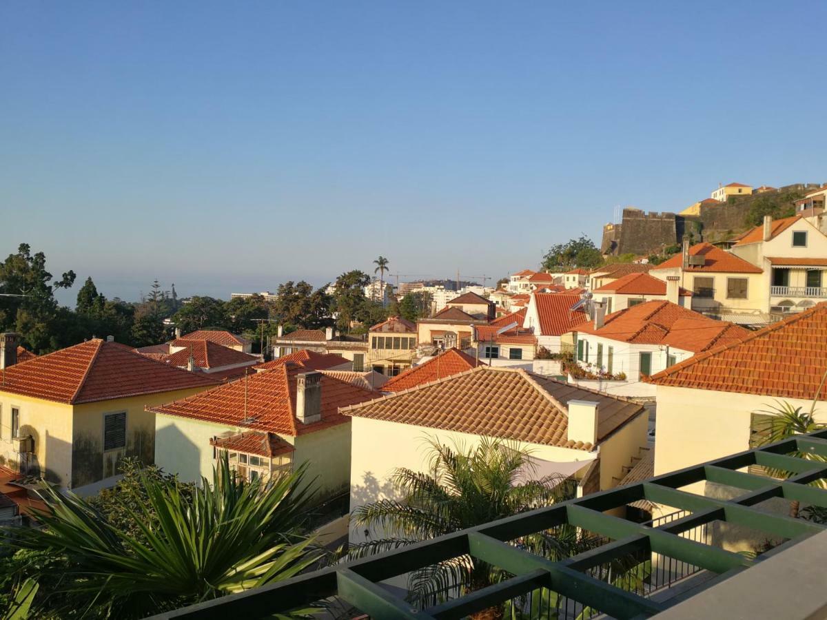 Colina Mar Apartment Funchal  Bagian luar foto
